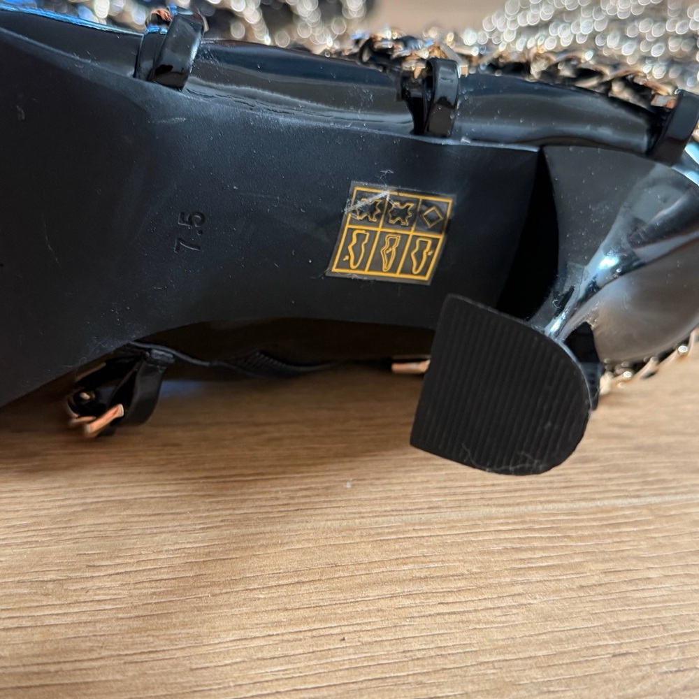 Jeffrey Campbell black patent gold Chanel chain boots size 7.5 - Picture 7 of 12